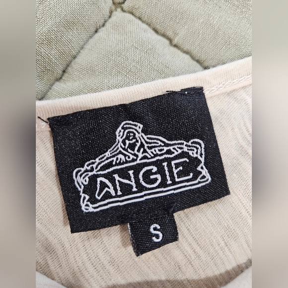 Angie Ruffle Hem Tank Top - Picture 2 of 5